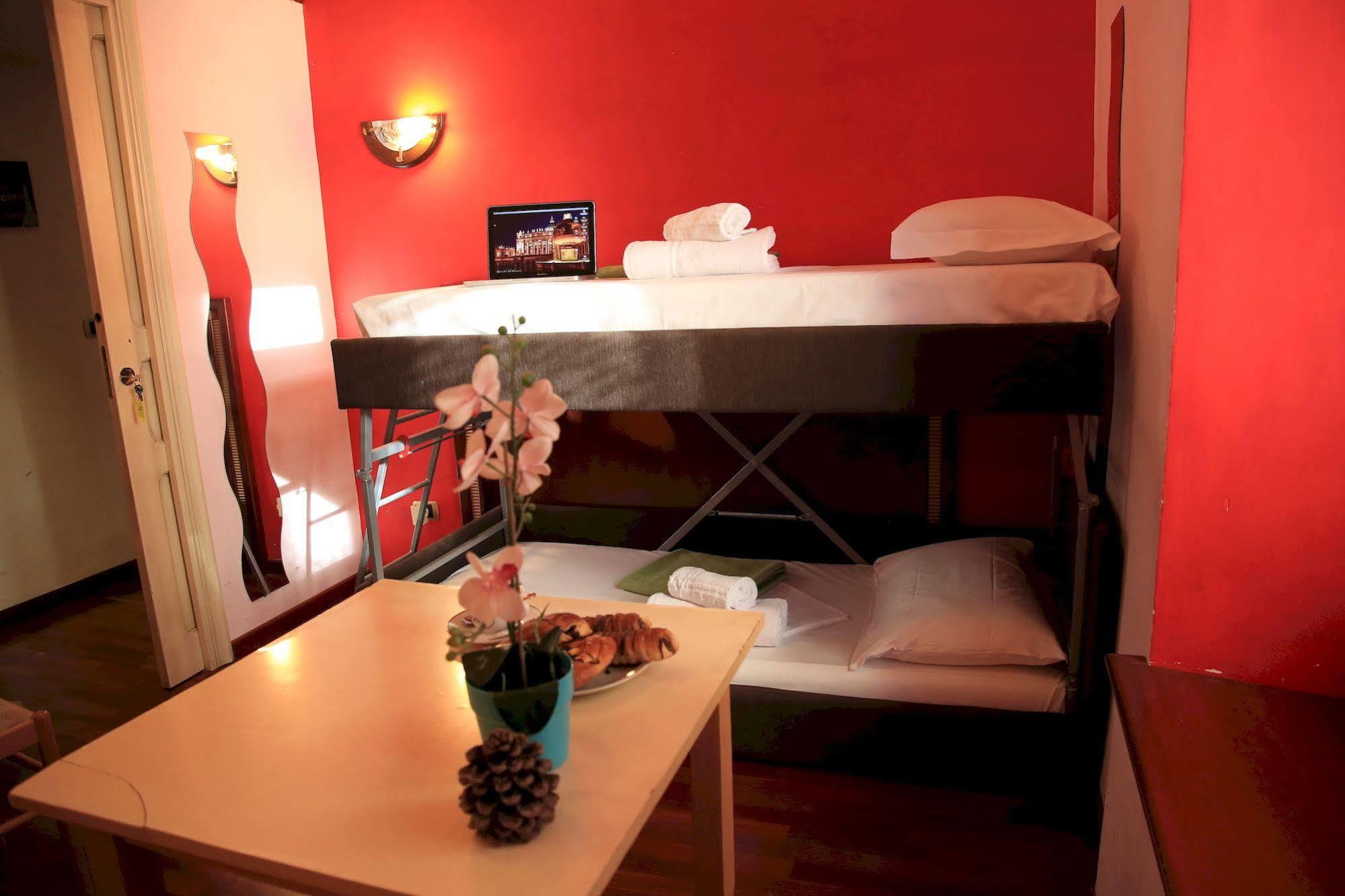 Hostel Nika